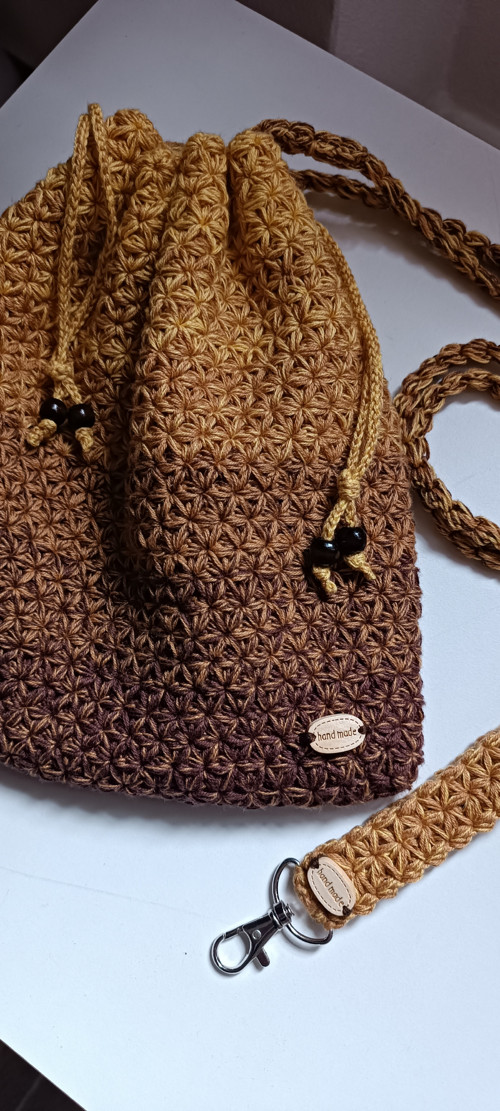 Crossbody kabelka + klíčenka — foto 3