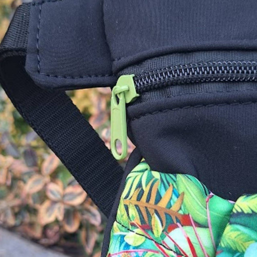 Pamlskovník okolo pasu Tropical — foto 3