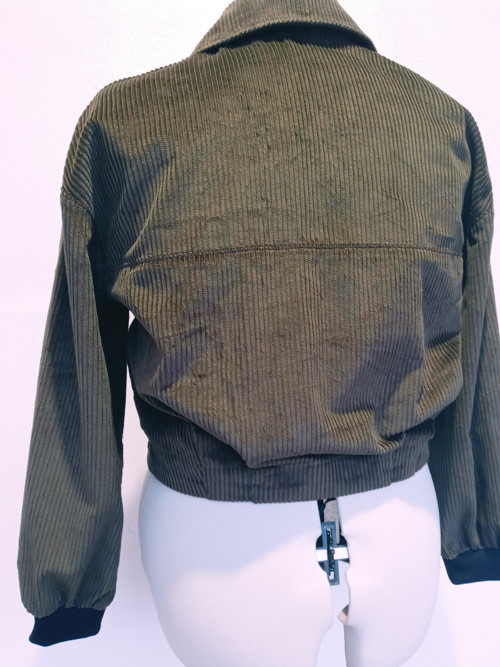 Menčestrová prechodná bunda strih oversized — foto 2