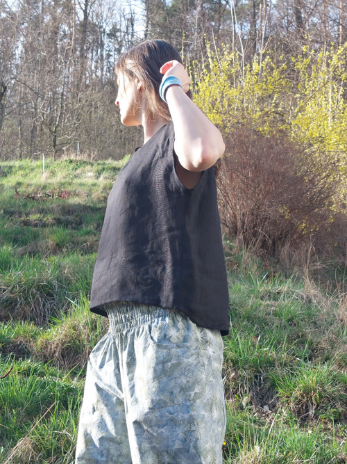 Lněný top černý — foto 4