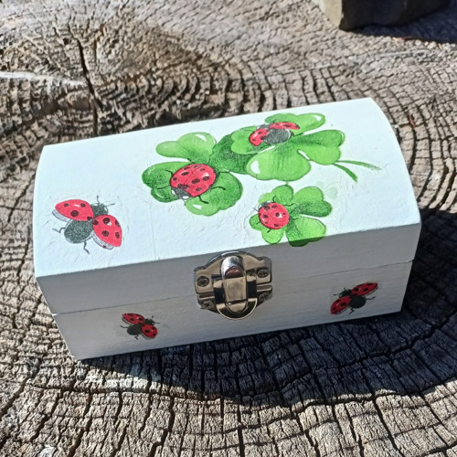 Krabička s čtyřlístky — foto 2