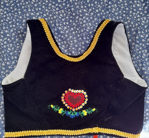 Kordulka ke kroji. Folklor. — foto 2