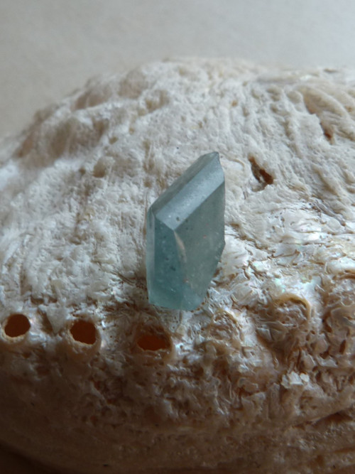 Akvamarín krystal - 2,1 cm — foto 6