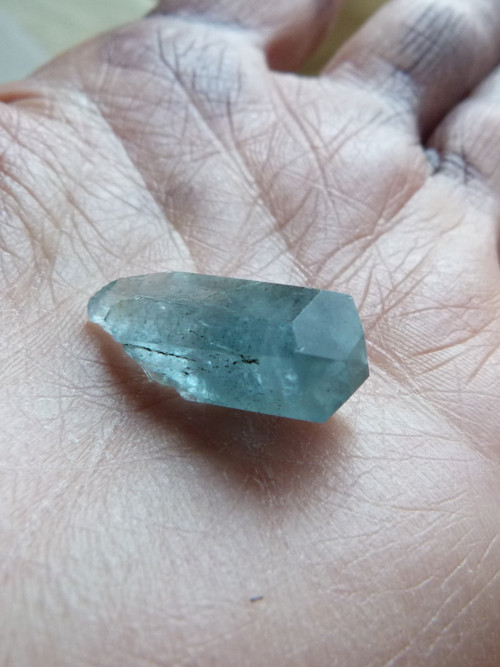 Akvamarín krystal - 2,3 cm — foto 2