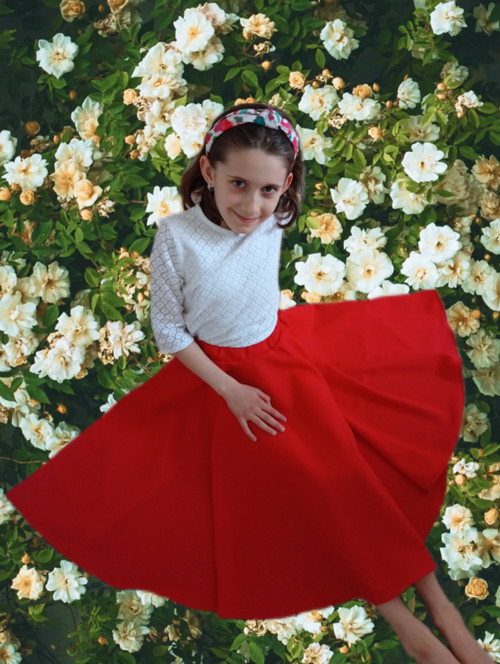 Točivá kolová sukýnka Červenka — foto 2