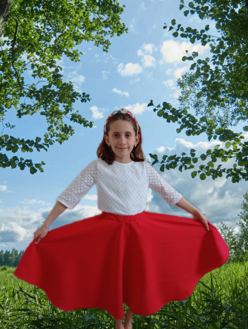 Točivá kolová sukýnka Červenka — foto 4