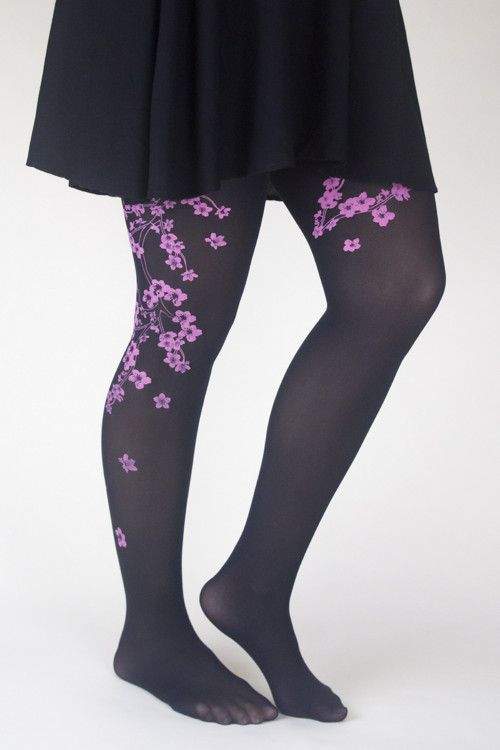 Sakura (čierne pančuchy) — foto 4