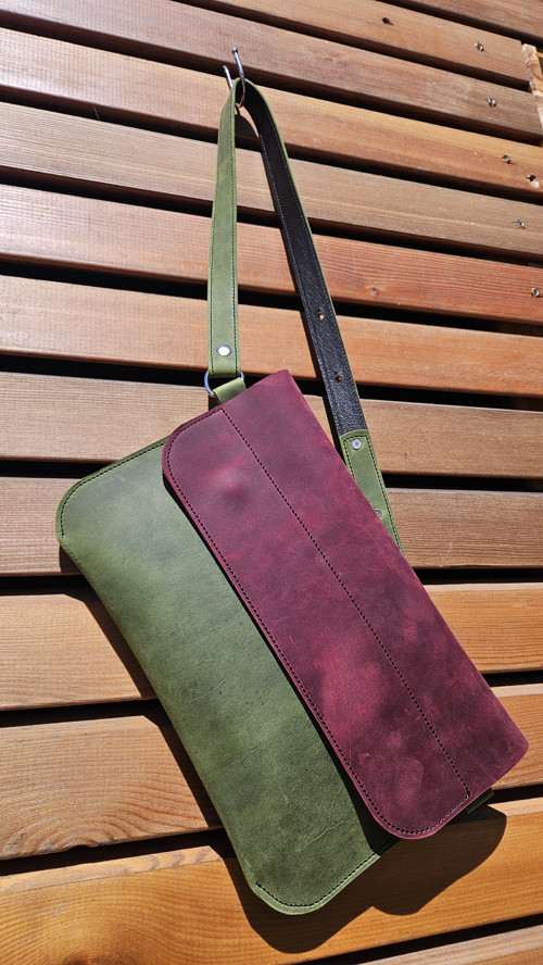 Crossbody Borůvčí — foto 2