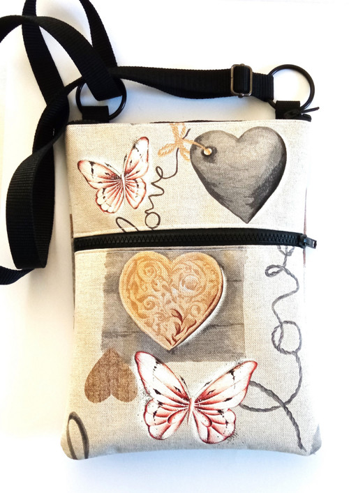 Crossbody s kapsou v hnědém — foto 2