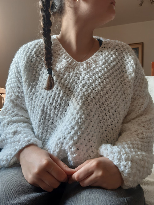 Svetr do V bílý — foto 3