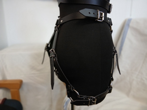 BDSM postroj spodní dámský — foto 3