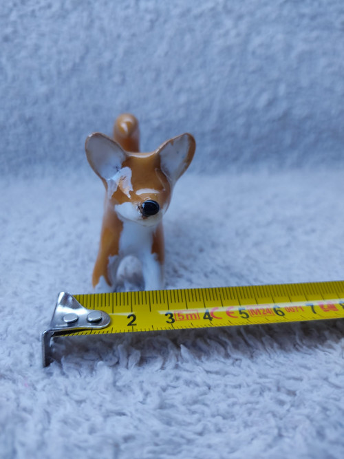 Figurka psa corgi — foto 3