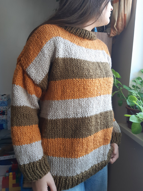 Svetr pruhy,3 barvy SLEVA — foto 5