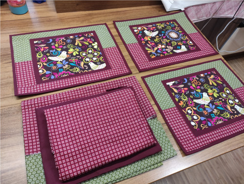 Prostírání patchwork Na lidovou notečku vinové zel — foto 5