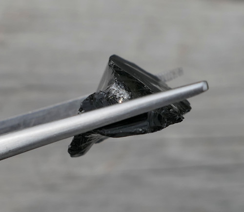 Surový obsidián černý V3707 — foto 2