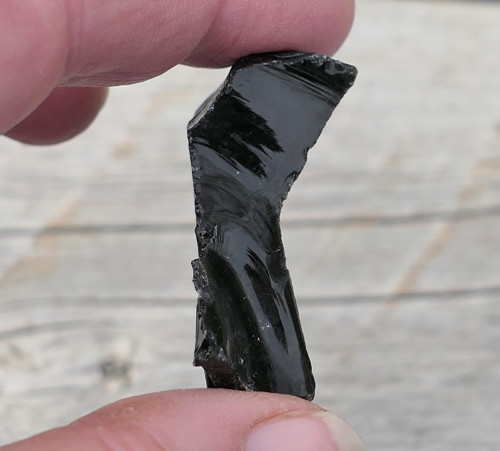 Surový obsidián černý V3713 — foto 3