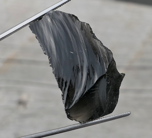 Surový obsidián černý V3715 — foto 3