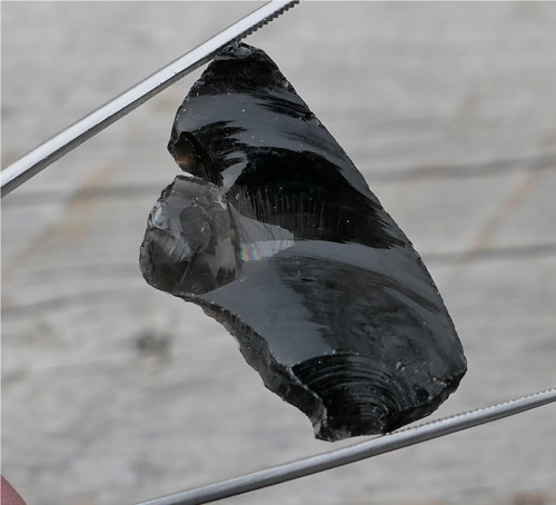 Surový obsidián černý V3743 — foto 3