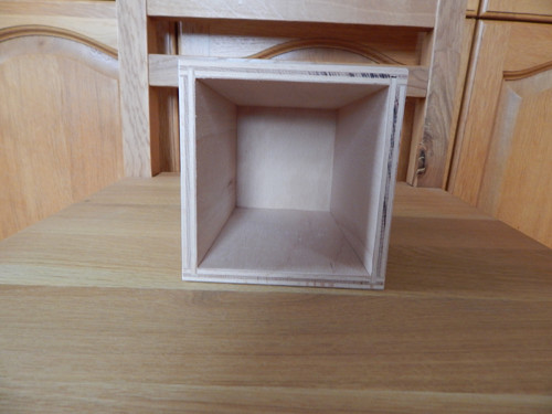 Dřevěný obal na květník — foto 3