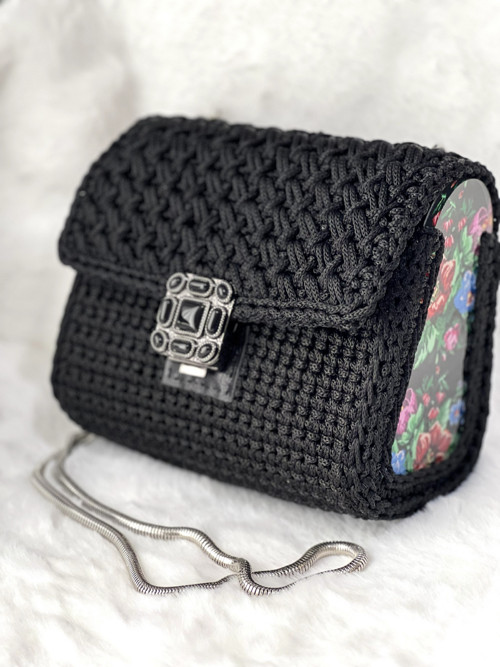 Háčkovaná kabelka/ Crossbody 'BELLA' /černá — foto 4