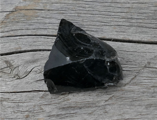 Surový obsidián černý V3748 — foto 4