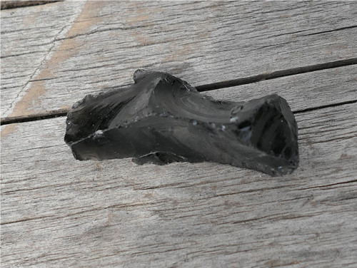 Surový obsidián černý V3757 — foto 4