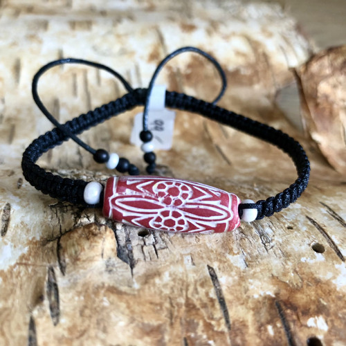 Boho Shamballa Náramek Červenobílý — foto 2