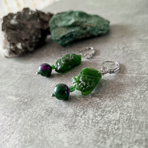 Náušnice diopsid a epidot — foto 3