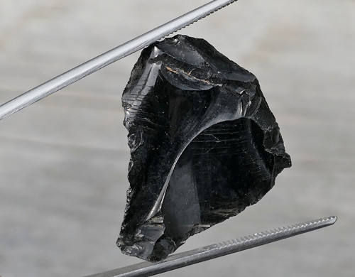 Surový obsidián černý V3760 — foto 3