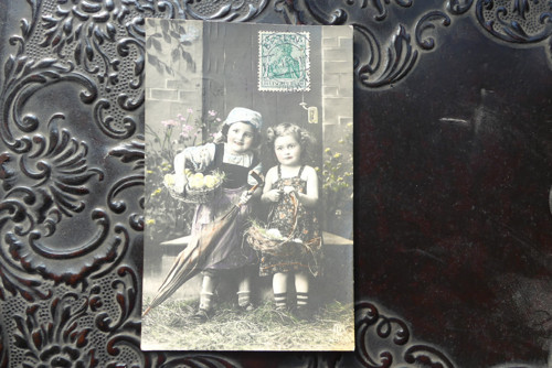 V košíku...stará pohlednice — foto 2