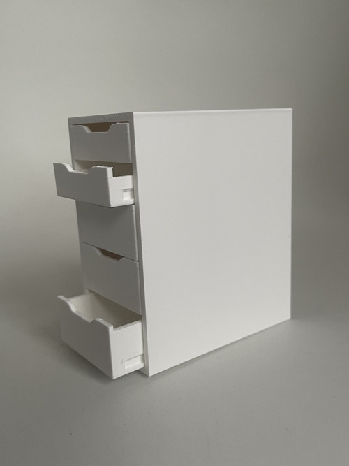 Komoda pro panenku ve stylu Ikea — foto 3