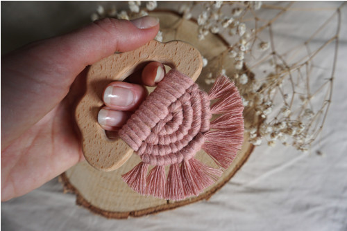 Macramé kousátko - Pudrový mráček — foto 2