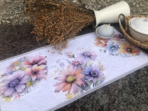 Běhoun květy 68x32 cm — foto 6
