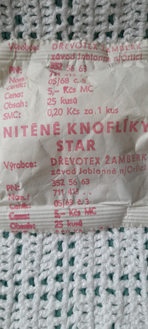 Nitěné knoflíky — foto 4