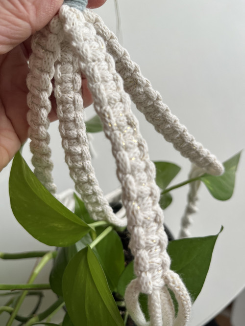Macrame závěsný květináč — foto 4