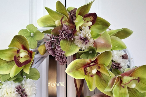 Věnec s orchidejemi a hortenziemi.. — foto 2