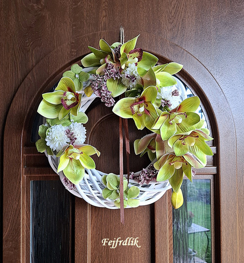 Věnec s orchidejemi a hortenziemi.. — foto 3