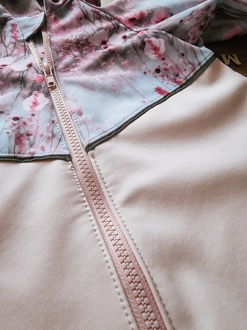 Softshellová kombinéza Emílie — foto 5