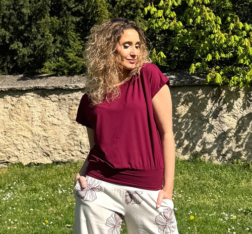 Volný top s pasem vínový — foto 6