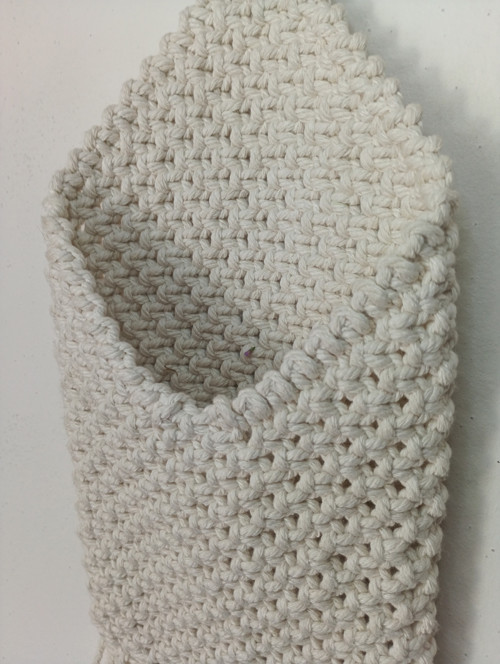 Závěsný macramé kapsař — foto 4