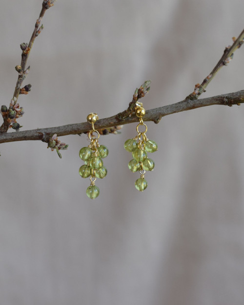 Olivínky, gold filled náušnice s olivíny — foto 4