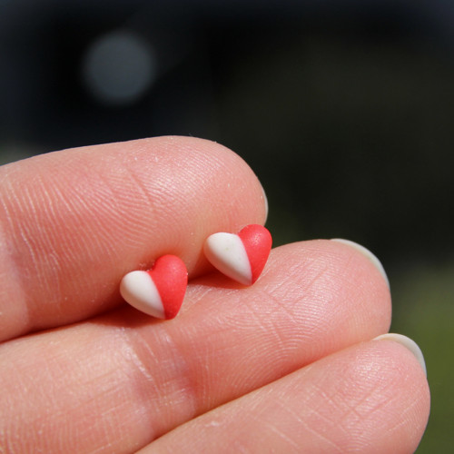 Červeno-bílá mini fimo srdíčka — foto 2