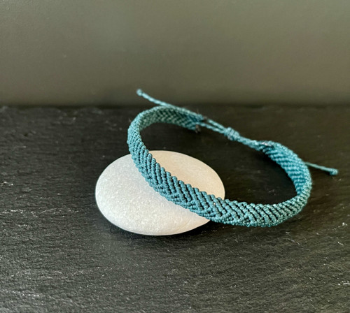 Pánský petrolejový macramé náramek — foto 5