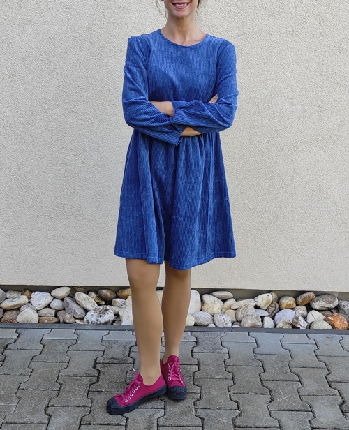 Manšestrove šaty — foto 4
