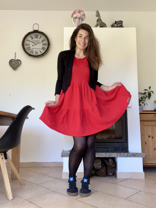 Krátké elegantní sako — foto 2