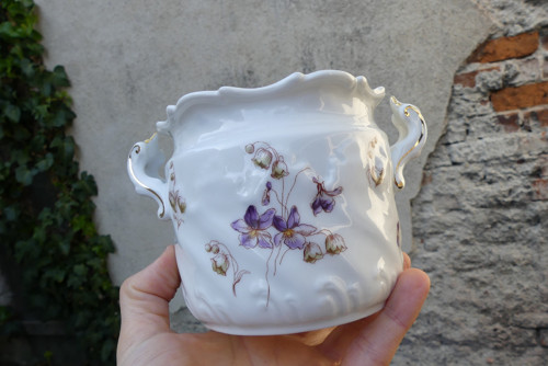 Fialky... porcelánová cukřenka — foto 2