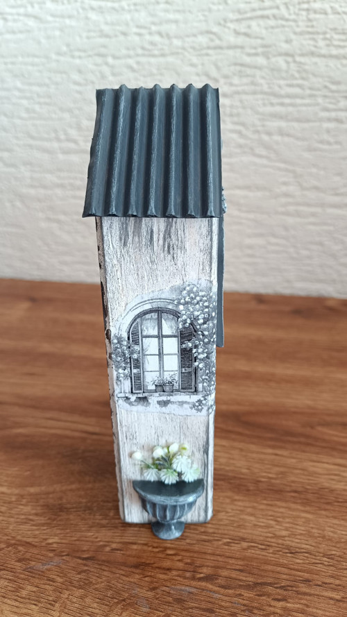 Dřevěný domeček – dekorace — foto 5