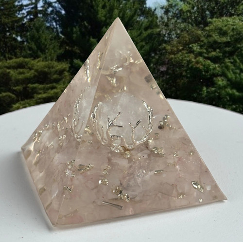 Orgonitová pyramida Perla oceánu — foto 2
