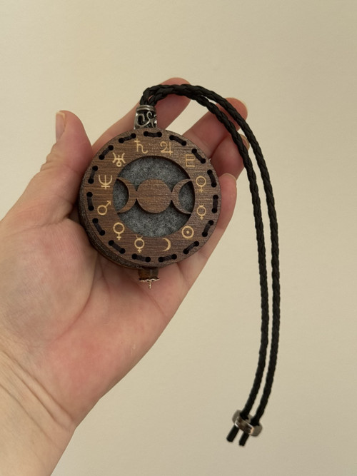 Mystická dekorace „Trojitý měsíc“ — foto 4