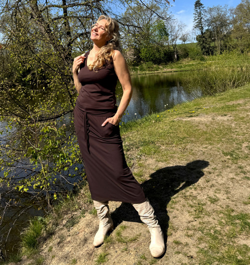 Hnědá sukně s kapsami dlouhá — foto 4